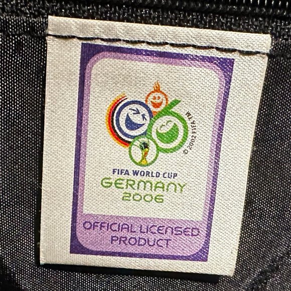 Rare 2006 FIFA World Cup Unisex Courier Bag Never Used Official License - Picture 5 of 14